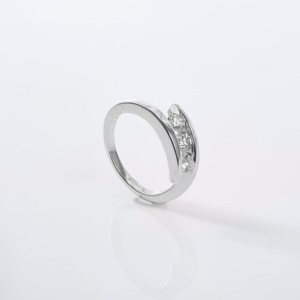 Anillo de diamantes - Imagen 3